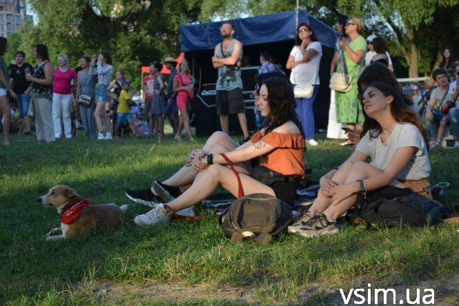 Новини Хмельницького - фото з У Молодіжному парку розпочався «Американський пікнік» (ФОТО, ВІДЕО) У Молодіжному парку розпочався «Американський пікнік» (ФОТО, ВІДЕО), фото №21 на сайті vsim.ua