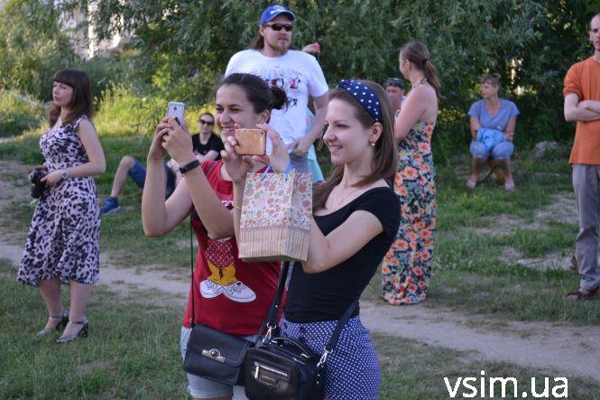 Новини Хмельницького - фото з У Молодіжному парку розпочався «Американський пікнік» (ФОТО, ВІДЕО) У Молодіжному парку розпочався «Американський пікнік» (ФОТО, ВІДЕО), фото №17 на сайті vsim.ua