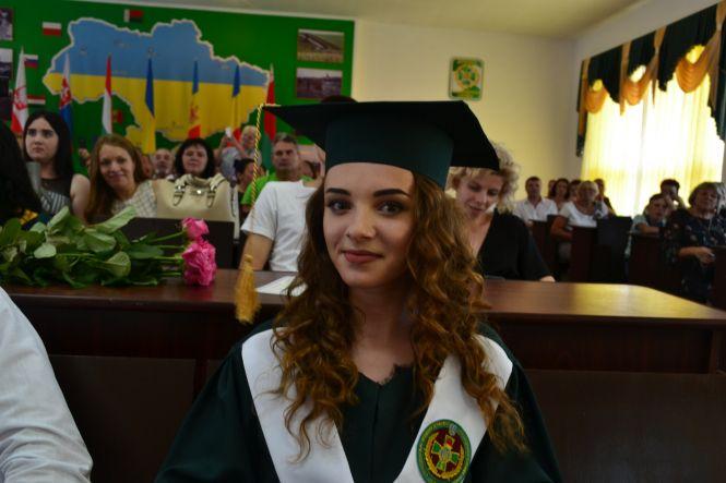 Новини Хмельницького - фото з Які професії обирають студенти-випускники прикордонної академії
