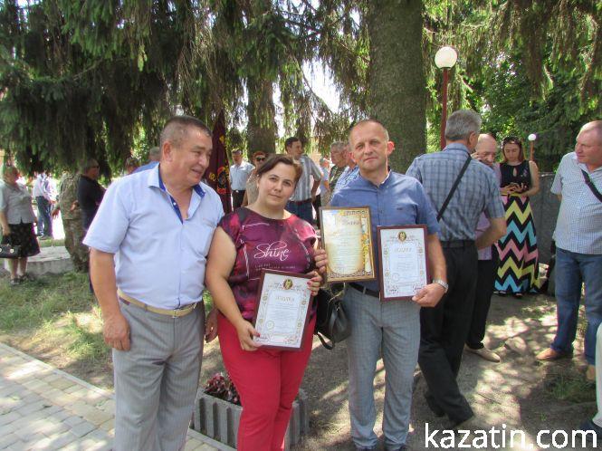 Новини Козятина - фото з Фото та відеорепортаж: в Козятині з'явився «Чорний тюльпан» Фото та відеорепортаж: в Козятині з'явився «Чорний тюльпан», фото №15 на сайті 20minut.ua