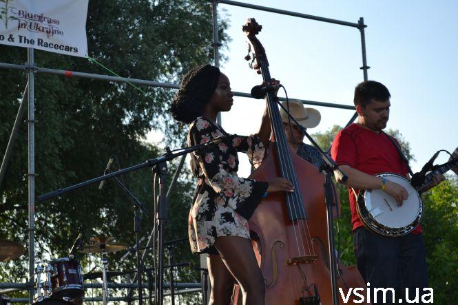 Новини Хмельницького - фото з У Молодіжному парку розпочався «Американський пікнік» (ФОТО, ВІДЕО) У Молодіжному парку розпочався «Американський пікнік» (ФОТО, ВІДЕО), фото №3 на сайті vsim.ua