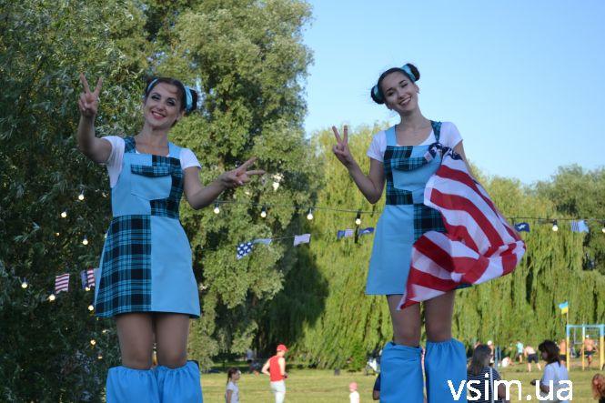 Новини Хмельницького - фото з У Молодіжному парку розпочався «Американський пікнік» (ФОТО, ВІДЕО) У Молодіжному парку розпочався «Американський пікнік» (ФОТО, ВІДЕО), фото №9 на сайті vsim.ua
