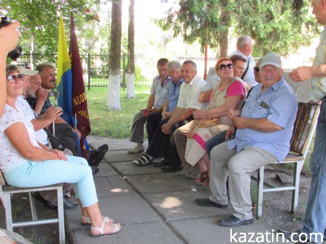 Новини Козятина - фото з Фото та відеорепортаж: в Козятині з'явився «Чорний тюльпан» Фото та відеорепортаж: в Козятині з'явився «Чорний тюльпан», фото №1 на сайті 20minut.ua