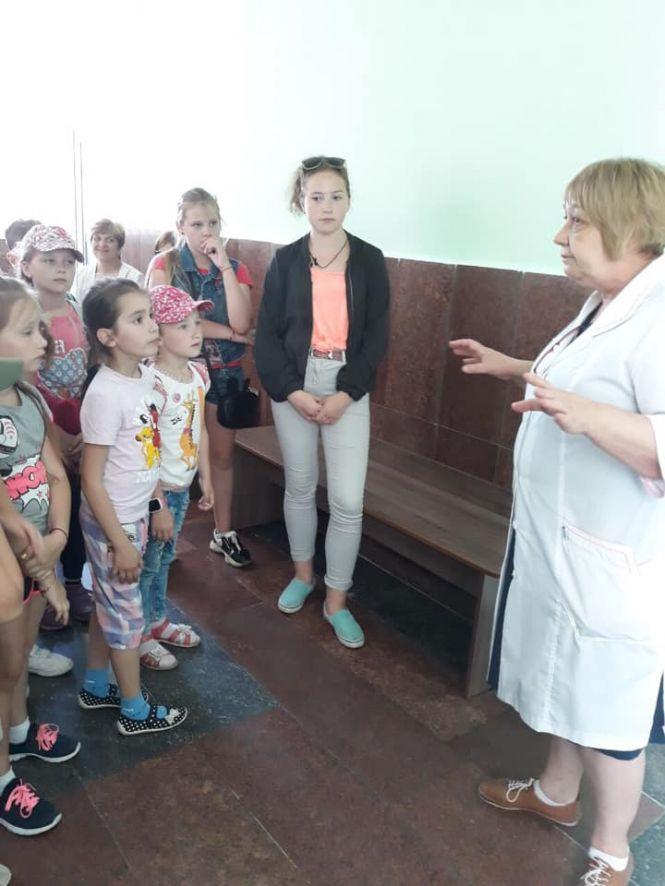 Каодіограма, аналізи та вакцинації: дітям влаштували екскурсію до лікарні, фото №2 на сайті 20minut.ua