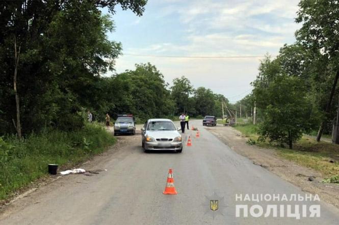 У селі Довжок «Део Ланос» збив 39-річного чоловіка, фото №1 на сайті 20minut.ua