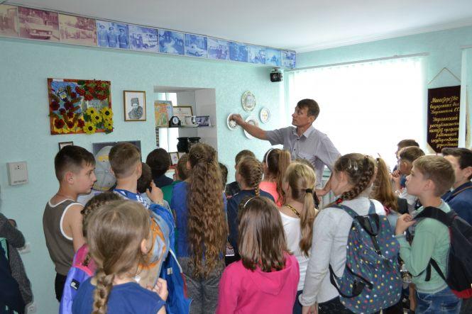 Новини Житомира - фото з За тиждень до Управління поліції охорони завітали понад сотні школярів За тиждень до Управління поліції охорони завітали понад сотні школярів, фото №2 на сайті 20minut.ua