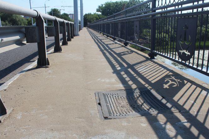 Новини Вінниці - фото з Мерія хоче стягнути 2,5 мільйона гривень з підрядника ремонту Київського мосту Мерія хоче стягнути 2,5 мільйона гривень з підрядника ремонту Київського мосту, фото №4 на сайті 20minut.ua