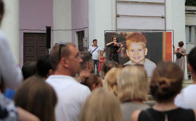 «Рак вже немає над ним влади» Влаштували вечір пам’яті 5-річного Івасика, фото №5 на сайті 20minut.ua