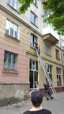 Новини Тернополя - фото з У центрі Тернополя горіла квартира У центрі Тернополя горіла квартира, фото №1 на сайті 20minut.ua