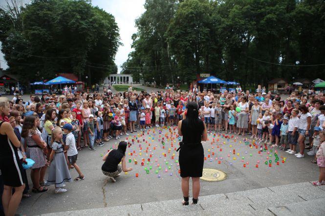 «Рак вже немає над ним влади» Влаштували вечір пам’яті 5-річного Івасика, фото №2 на сайті 20minut.ua