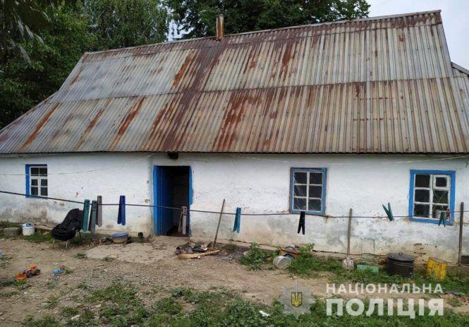 Новини Вінниці - фото з П’яний вітчим розбив сокирою голову 16-річного сина та пішов далі пити з «друзями» П’яний вітчим розбив сокирою голову 16-річного сина та пішов далі пити з «друзями», фото №1 на сайті 20minut.ua