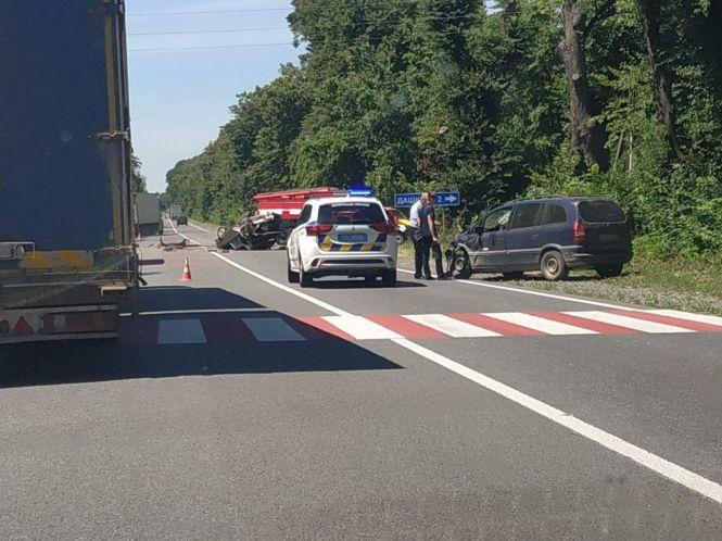 Новини Вінниці - фото з Моторошна ДТП біля Лукашівки: перші подробиці про смертельне зіткнення Моторошна ДТП біля Лукашівки: перші подробиці про смертельне зіткнення, фото №5 на сайті 20minut.ua