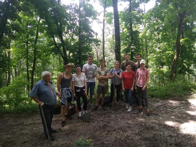 Кам'янецькі археологи на Кармалюковій горі знайшли два чоловічих скелети, фото №1 на сайті 20minut.ua
