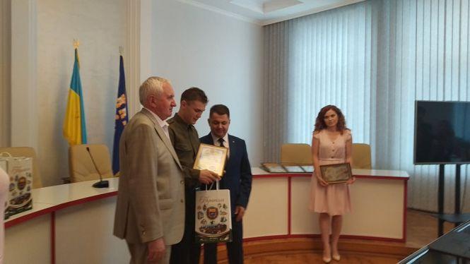 Новини Тернополя - фото з "Найкращий час, щоб літати": нагородили успішну молодь області "Найкращий час, щоб літати": нагородили успішну молодь області, фото №2 на сайті 20minut.ua