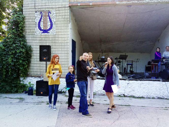 Добрі серця: 14296 гривень і 5 доларів зібрали для сім’ї Монастирських, фото №5 на сайті 20minut.ua