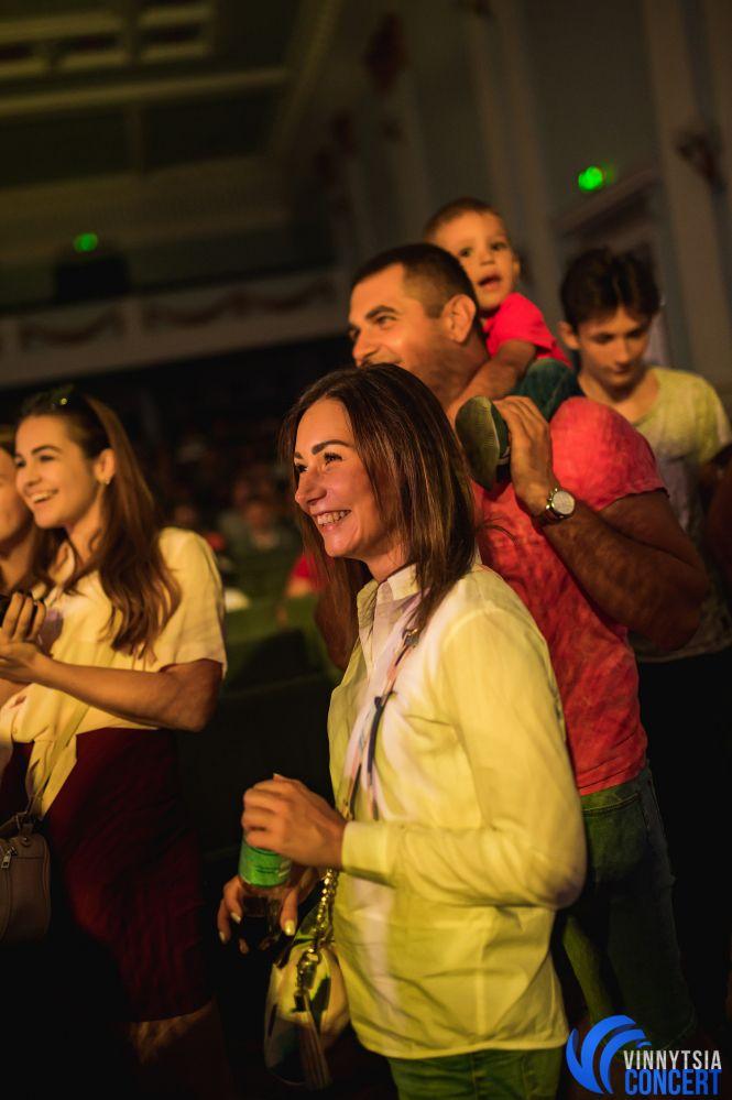 Новини Вінниці - фото з «Нема сил? Навалюй баси!» DILEMMA у Вінниці розказали, чому Україні варто брати приклад з Південної Кореї «Нема сил? Навалюй баси!» DILEMMA у Вінниці розказали, чому Україні варто брати приклад з Південної Кореї, фото №18 на сайті 20minut.ua