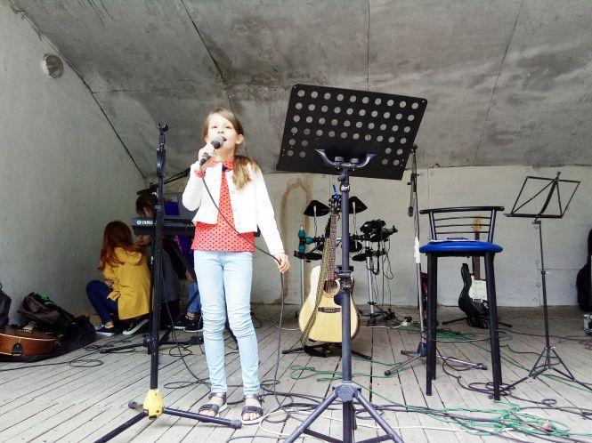 Добрі серця: 14296 гривень і 5 доларів зібрали для сім’ї Монастирських, фото №3 на сайті 20minut.ua