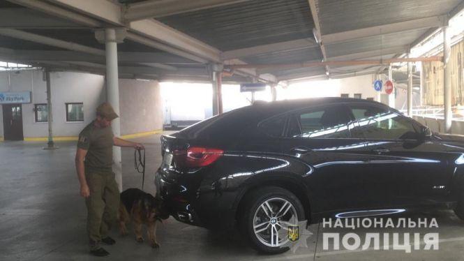 Новини Вінниці - фото з «Заміновані» садочки та лікарні. У Вінниці перевіряють ряд об'єктів «Заміновані» садочки та лікарні. У Вінниці перевіряють ряд об'єктів, фото №2 на сайті 20minut.ua