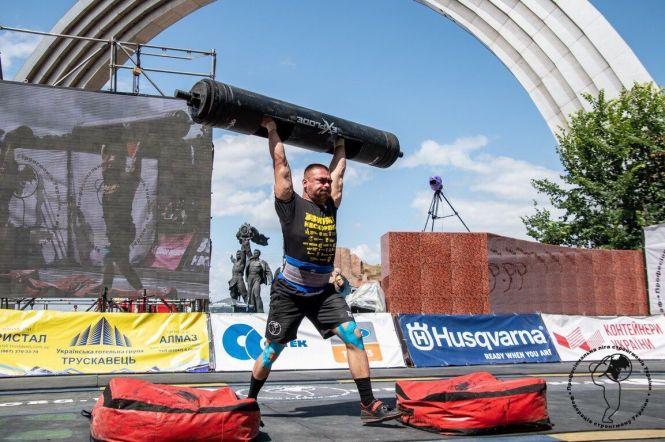 Новини Вінниці - фото з Тягнули вантажівку і піднімали 150-кілограмові колоди! Вінницькі атлети перемогли у Києві та Хмельницькому Тягнули вантажівку і піднімали 150-кілограмові колоди! Вінницькі атлети перемогли у Києві та Хмельницькому, фото №1 на сайті 20minut.ua