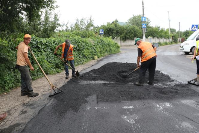 У Житомирі продовжують ремонтувати дороги, фото №1 на сайті 20minut.ua