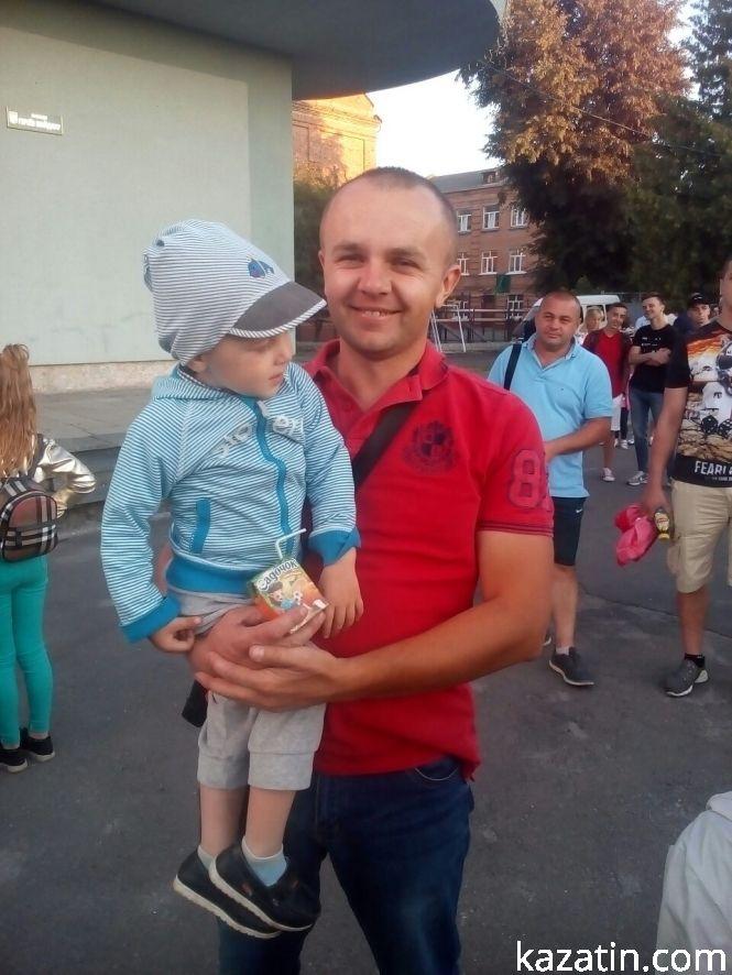 Козятинчани підтанцьовували під «ТІК». Фоторепортаж, фото №13 на сайті 20minut.ua