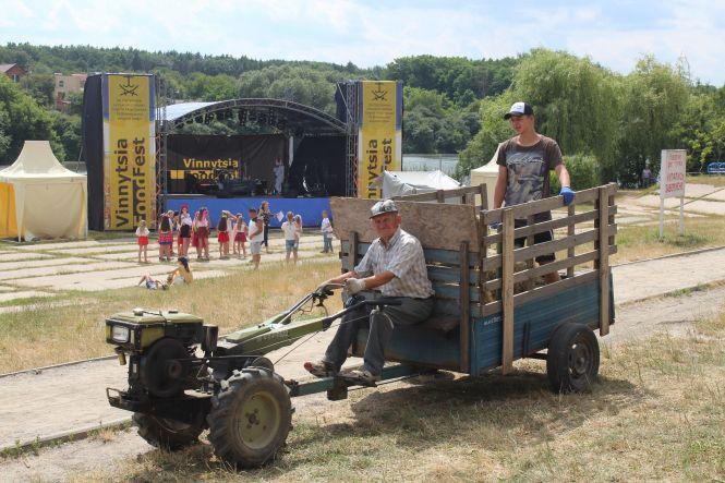 Новини Вінниці - фото з Равлики, лікер зі сріблом та чорні чипси. Що незвичного з’їсти на Vinnytsia Food Fest? Равлики, лікер зі сріблом та чорні чипси. Що незвичного з’їсти на Vinnytsia Food Fest?, фото №14 на сайті 20minut.ua