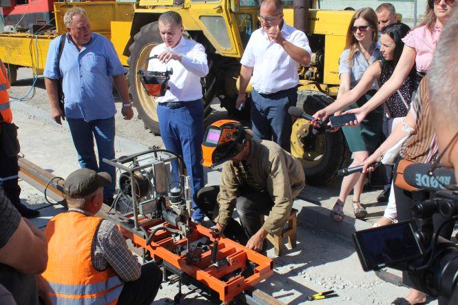 Новини Вінниці - фото з Реконструкцію Замостянської-2 обіцяють завершити до Дня міста Вінниці Реконструкцію Замостянської-2 обіцяють завершити до Дня міста Вінниці, фото №11 на сайті 20minut.ua