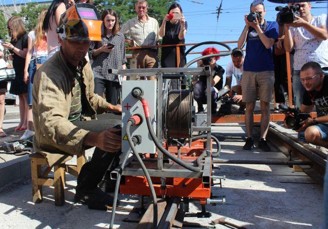 Новини Вінниці - фото з Реконструкцію Замостянської-2 обіцяють завершити до Дня міста Вінниці Реконструкцію Замостянської-2 обіцяють завершити до Дня міста Вінниці, фото №2 на сайті 20minut.ua