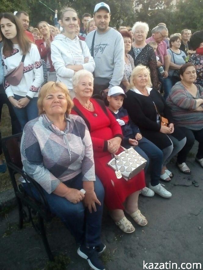 Козятинчани підтанцьовували під «ТІК». Фоторепортаж, фото №7 на сайті 20minut.ua