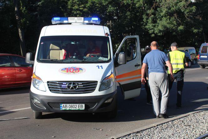 ДТП біля «Книжки»: 17-річний велосипедист помер в лікарні, фото №1 на сайті 20minut.ua