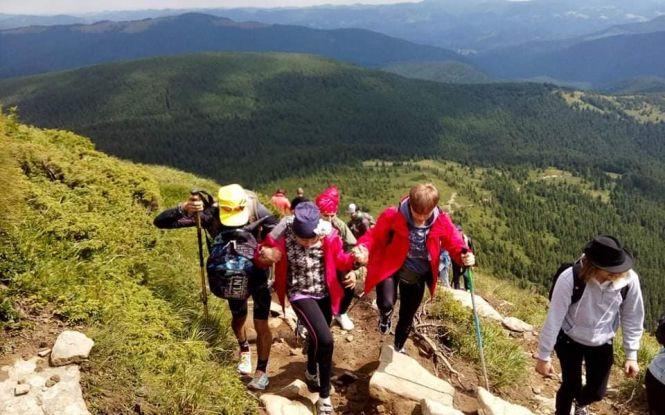 Троє дітей із інвалідністю піднялись на Говерлу завдяки тернополянам, фото №5 на сайті 20minut.ua