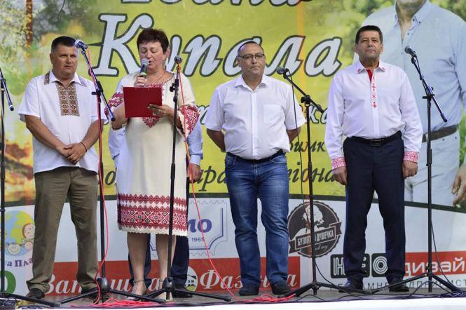 Сотні людей, традиційні обряди, атракціони та відомі артисти: як у Стрижавці святкували Івана Купала (Новини компаній), фото №2 на сайті 20minut.ua