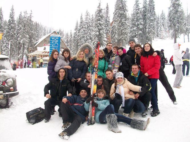 Новини Вінниці - фото з Син далекобійника створив турклуб, щоб ділитися подорожами. Андрій Рибачок про історію «Бідняжки» Син далекобійника створив турклуб, щоб ділитися подорожами. Андрій Рибачок про історію «Бідняжки», фото №3 на сайті 20minut.ua