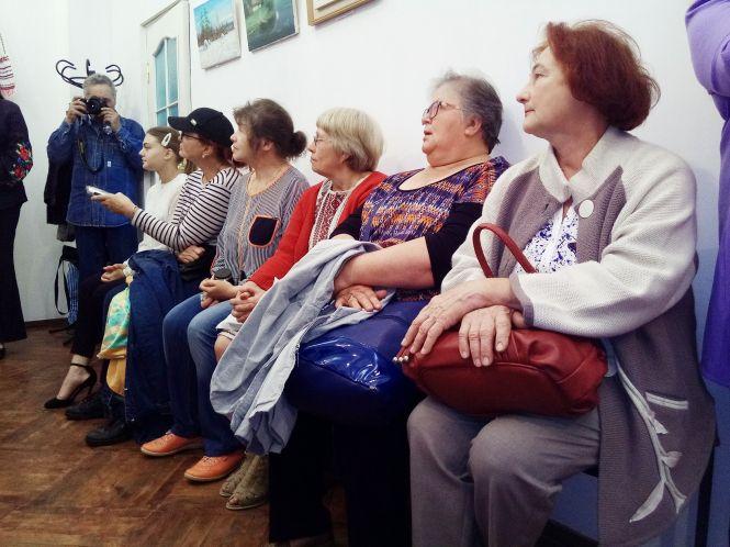 Новини Козятина - фото з На ювілей музею завітав син режисера «За двома зайцями» На ювілей музею завітав син режисера «За двома зайцями», фото №8 на сайті 20minut.ua