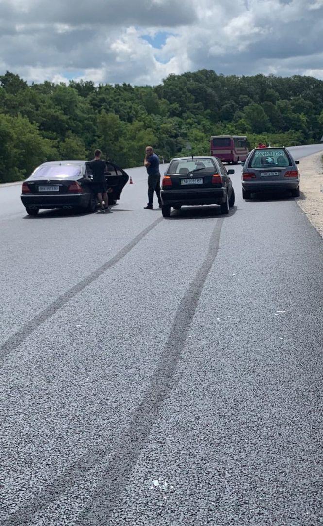 Катафалк з труною потрапив в аварію: про незвичну аварію під Вороновицею, фото №4 на сайті 20minut.ua