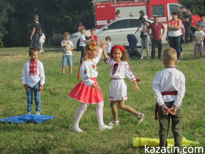 Вогняне Купала на Талимонівці: випускниця обпекла руку, фото №17 на сайті 20minut.ua