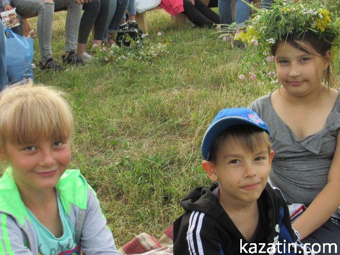 Вогняне Купала на Талимонівці: випускниця обпекла руку, фото №9 на сайті 20minut.ua
