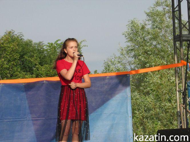 Вогняне Купала на Талимонівці: випускниця обпекла руку, фото №19 на сайті 20minut.ua