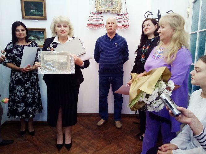 Новини Козятина - фото з На ювілей музею завітав син режисера «За двома зайцями» На ювілей музею завітав син режисера «За двома зайцями», фото №11 на сайті 20minut.ua