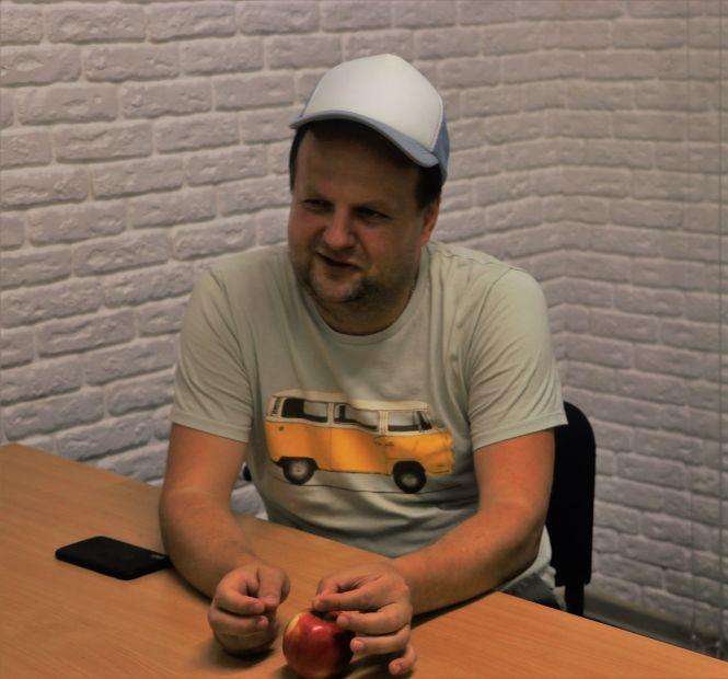 Новини Вінниці - фото з Віктор Бронюк відверто про політику, підтримку Гройсмана, чому сам не йде у Раду і свій рецепт схуднення під назвою «ПМЖ» (Політична реклама) Віктор Бронюк відверто про політику, підтримку Гройсмана, чому сам не йде у Раду і свій рецепт схуднення під назвою «ПМЖ» (Політична реклама), фото №3 на сайті 20minut.ua