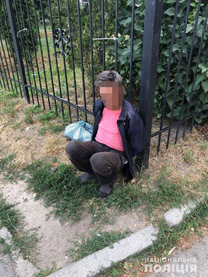 Черговий злочин на Янгеля: бандит у ліфті напав з ножем на вінничанку, фото №1 на сайті 20minut.ua