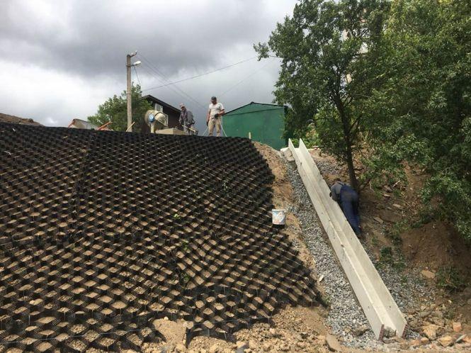 Нова зона відпочинку: біля озера на «Масложирі» встановлюють дитячі гірки, фото №1 на сайті 20minut.ua