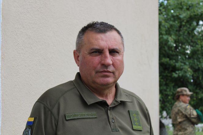 Новини Тернополя - фото з "Їду на схід. Але з нашими хлопцями нічого не страшно ": тернопільські службовці поїхали на війну "Їду на схід. Але з нашими хлопцями нічого не страшно ": тернопільські службовці поїхали на війну, фото №2 на сайті 20minut.ua