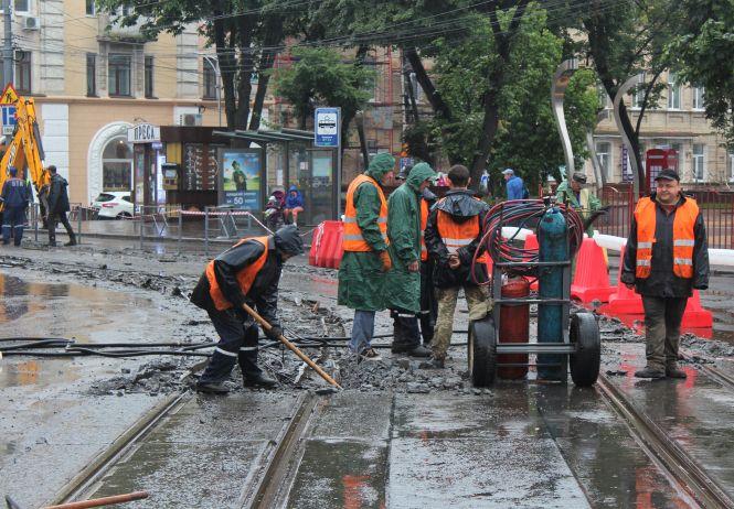 Новини Вінниці - фото з Соборна без трамваїв. Що там роблять і як їздить транспорт? Соборна без трамваїв. Що там роблять і як їздить транспорт?, фото №2 на сайті 20minut.ua