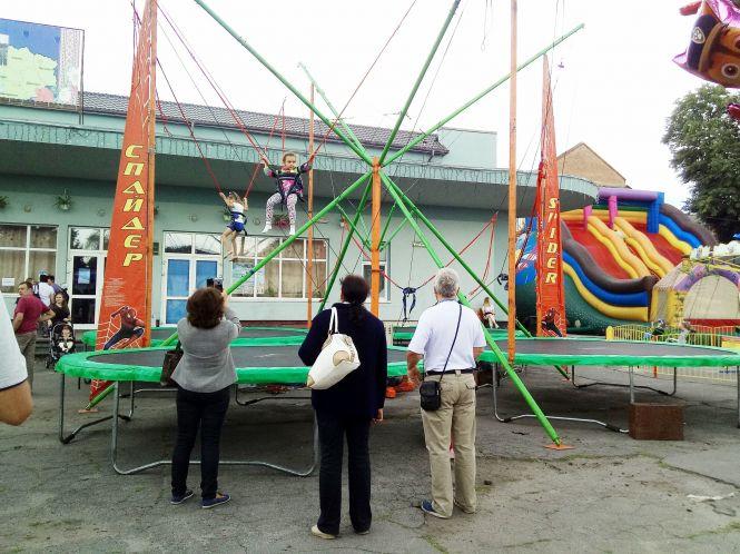 Новини Козятина - фото з Молодому місту святкова молодіжна програма (Оновлено + ФОТО) Молодому місту святкова молодіжна програма (Оновлено + ФОТО), фото №17 на сайті 20minut.ua