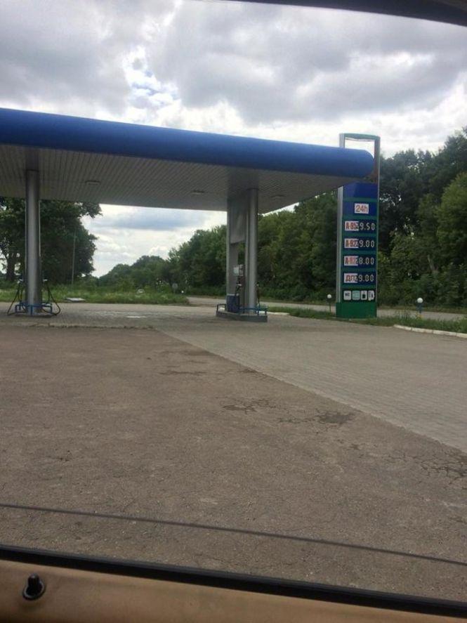 На Хмельниччині прикрили незаконну АЗС з пальним на 2,6 мільйона гривень (ФОТО), фото №3 на сайті vsim.ua