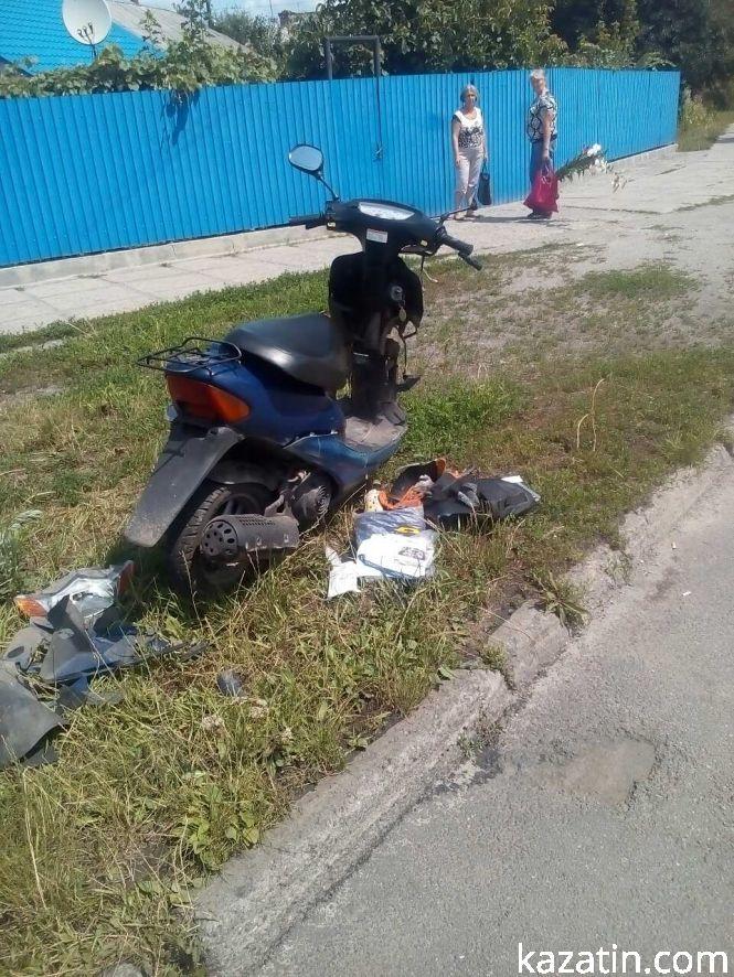 Новини Козятина - фото з Біля танка зіткнулися скутер та автівка (ФОТО) Біля танка зіткнулися скутер та автівка (ФОТО), фото №6 на сайті 20minut.ua