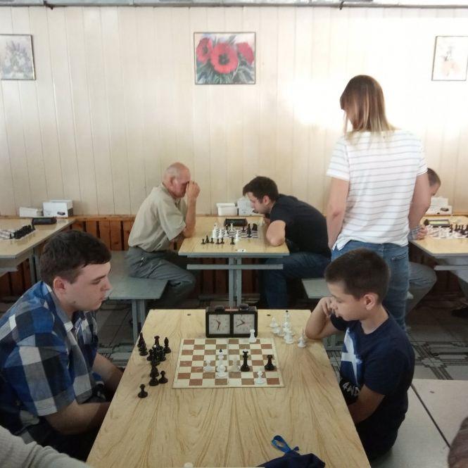 Новини Вінниці - фото з На міжобласному шаховому турнірі у Козятині кандидат у майстри випередив гросмейстерів На міжобласному шаховому турнірі у Козятині кандидат у майстри випередив гросмейстерів, фото №1 на сайті 20minut.ua