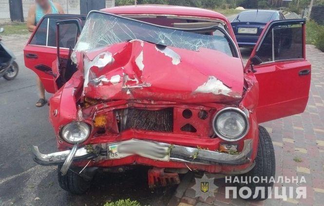 Новини Житомира - фото з Малинська поліція встановлює особу жінки, яка загинула унаслідок ДТП Малинська поліція встановлює особу жінки, яка загинула унаслідок ДТП, фото №1 на сайті 20minut.ua