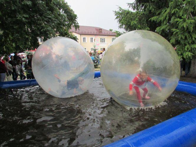 Новини Козятина - фото з Молодому місту святкова молодіжна програма (Оновлено + ФОТО) Молодому місту святкова молодіжна програма (Оновлено + ФОТО), фото №21 на сайті 20minut.ua